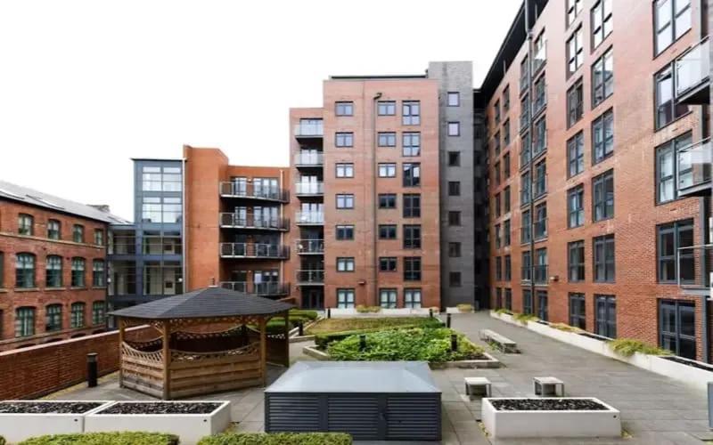 Corner House In Sheffield Lejlighed Eksteriør billede